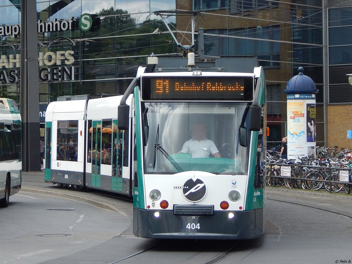 Combino NF8 Nr. 404 der ViP in Potsdam.