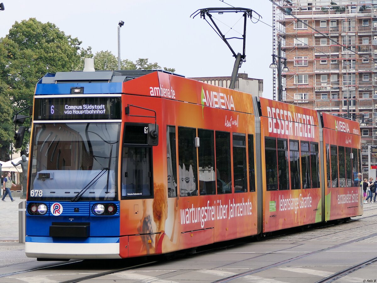 DUEWAG 6N1 NR. 678 der RSAG in Rostock.