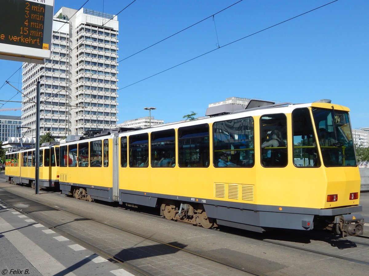 Tatra der BVG auf der Linie M4 in Berlin.