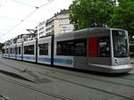 Düsseldorf,Strassenbahn Rheinbahn,SAMSUNG, Aufnahmezeit: 2010:07:31 14:08:13
